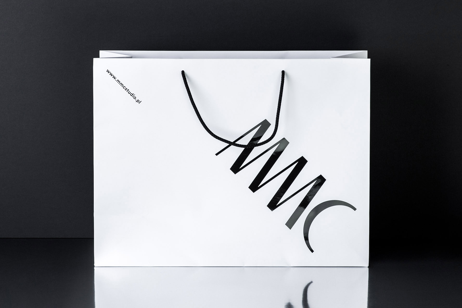 MMC-STUDIO-Dmowski-Co-03-rebranding